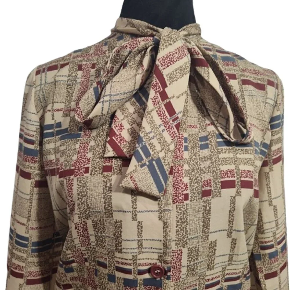 Vintage Frances Henaghan 1970's Skirt and Blouse Women's Size 2